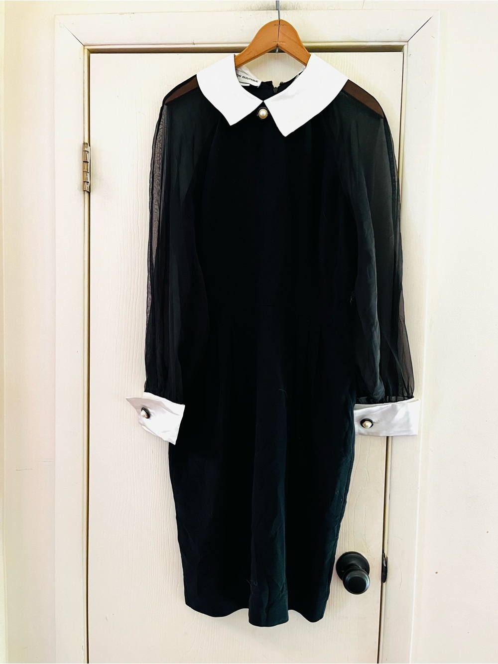 VTG Nipon Boutique French Art Nouveau Whimsigoth CHANEL style Shift Crepe Dress